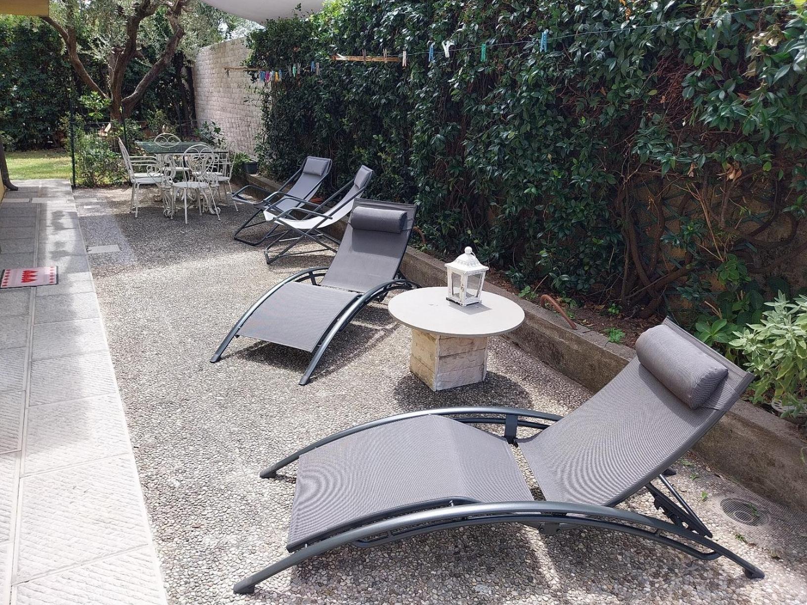 Apartmán Bettina Urbana Lucca Exteriér fotografie